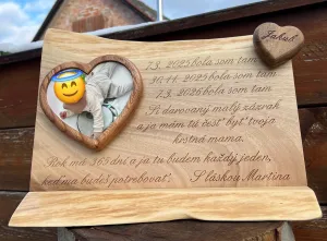 Obrázok Pamätná tabuľa s fotkou